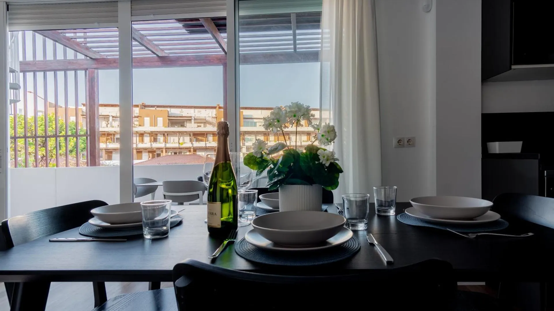 Barista Homes San Miguel de Abona