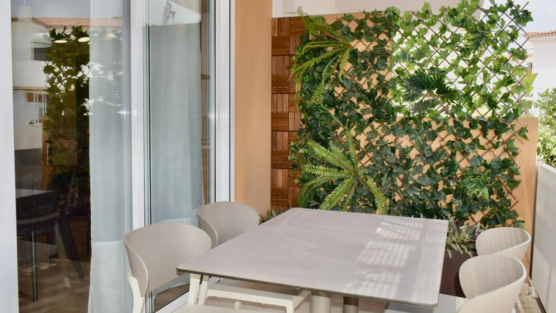 Barista Homes San Miguel de Abona
