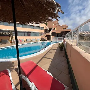 terrazas-de-la-paz-holiday-beach-house-free-wi-fi.in-canary-islands.com/